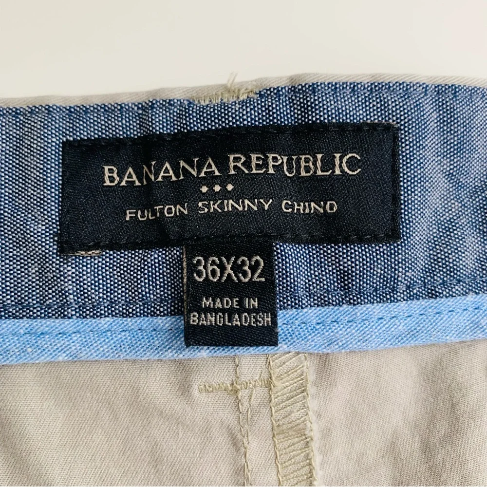 Banana Republic Men’s Fulton Skinny Chino Pants in Khaki Flat Front Size 36 x 32